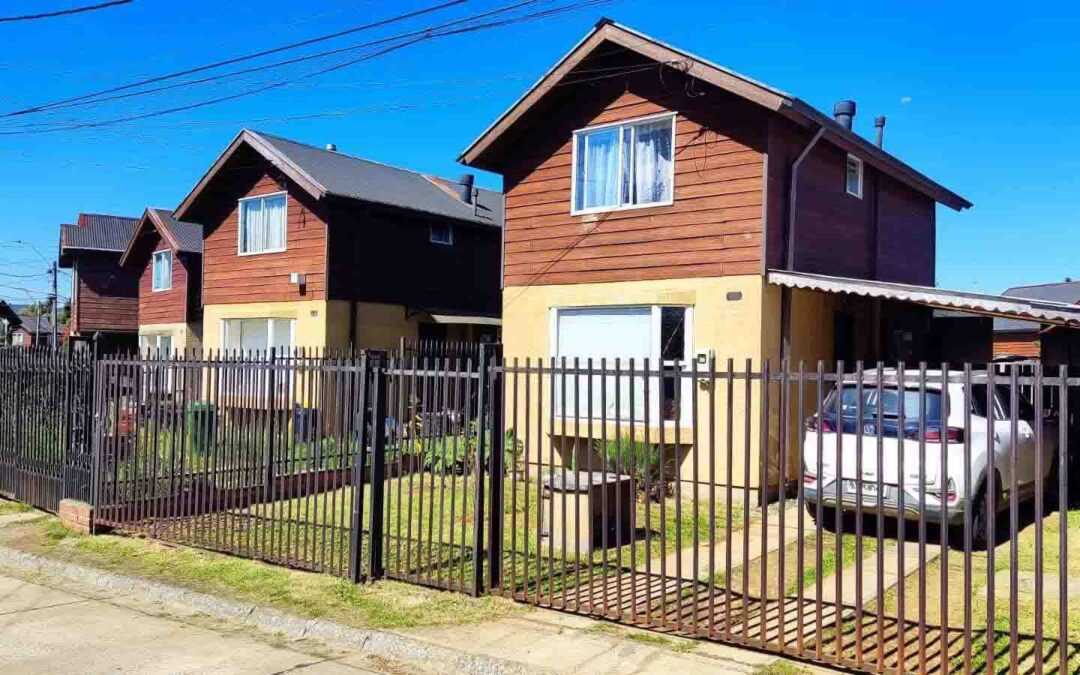 Casa barrio Santa Elena, Valdivia